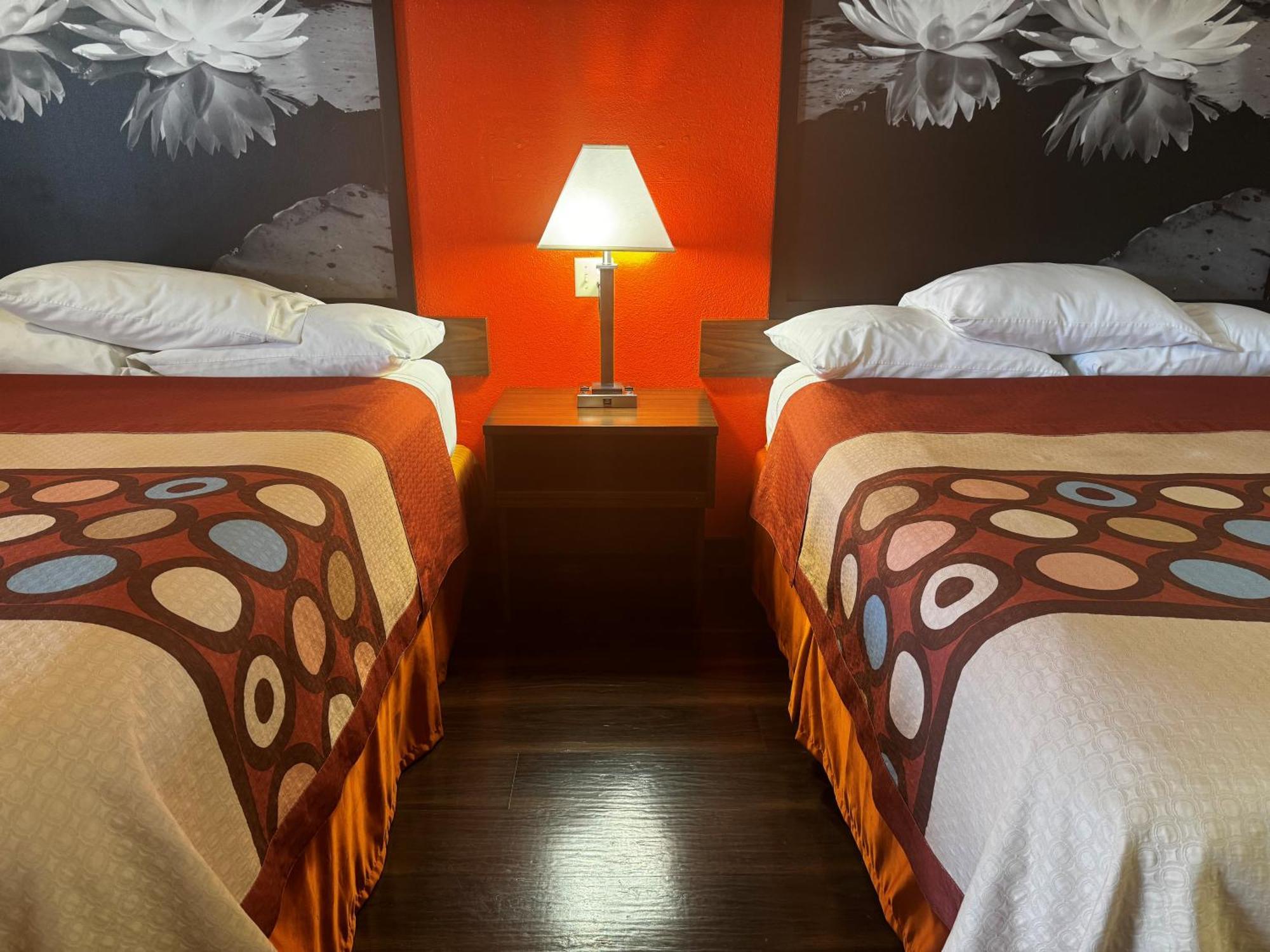Hotel Super 8 By Wyndham Giddings Esterno foto